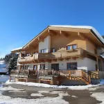 Apartment Hasenbach In - Out Saalbach-Hinterglemm